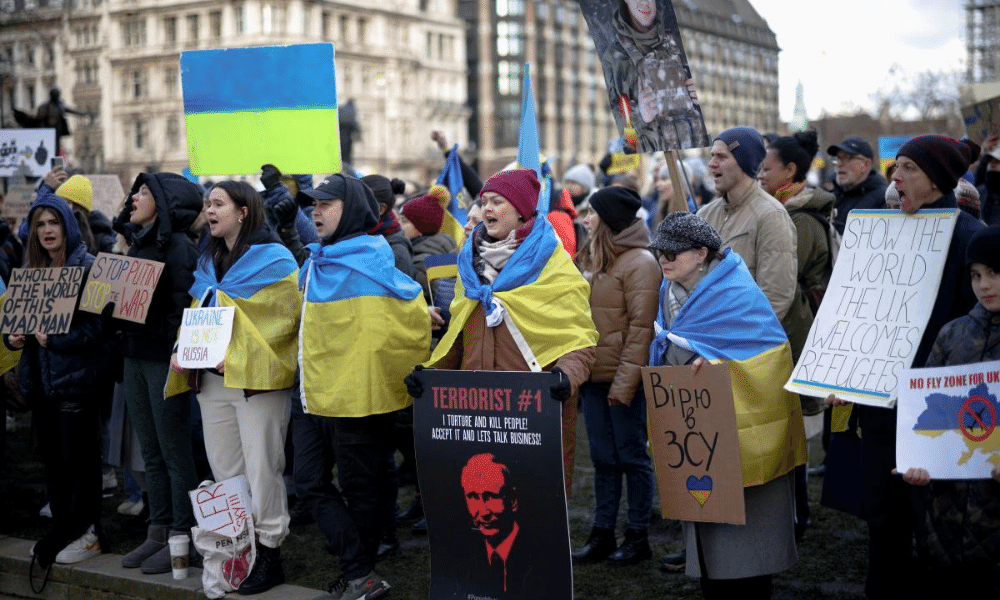 Brits To Get 350 Pounds A Month To Open Homes To Ukraine Refugees